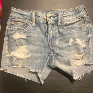 Woman’s American Eagle Shorts